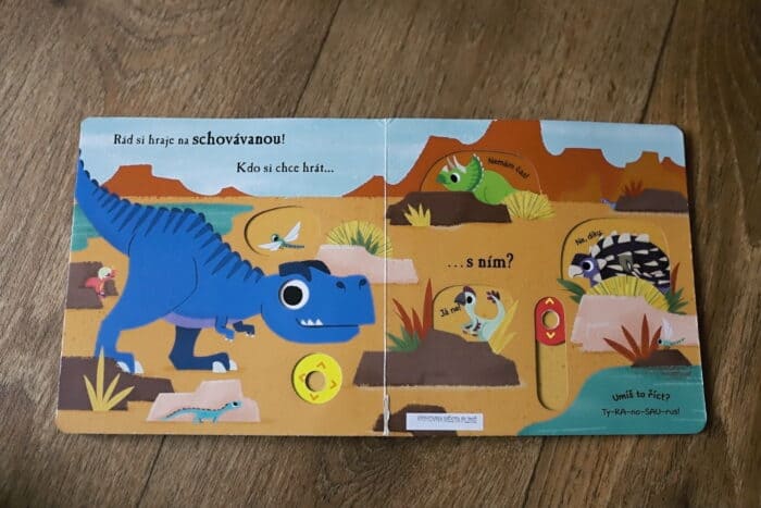 Recenze: Interaktivní leporela Ahoj dinosaure